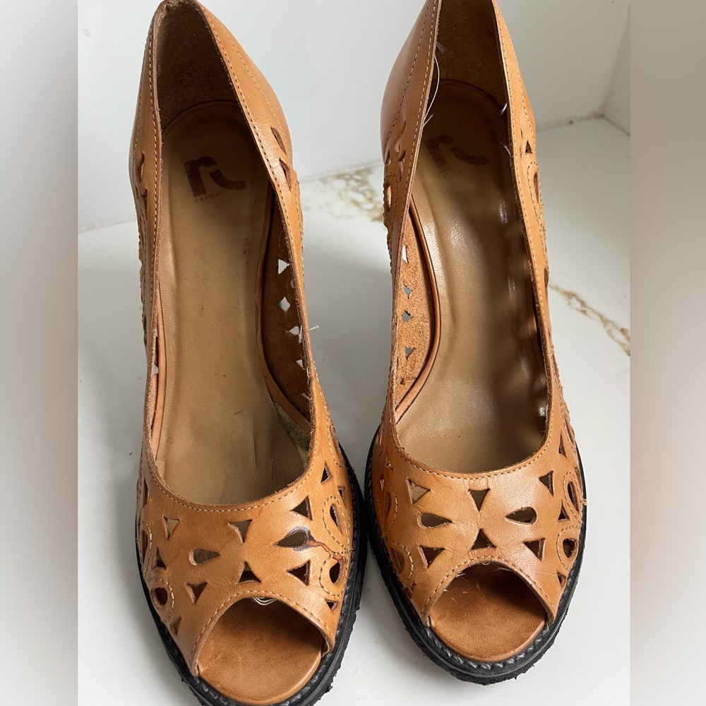 Jocelyn vintage leather Wedge Heels size 9 - Picture 2 of 5